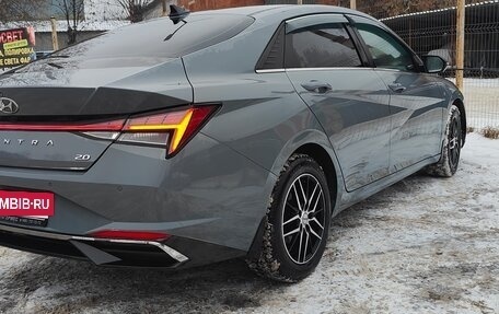 Hyundai Elantra, 2021 год, 2 100 000 рублей, 3 фотография