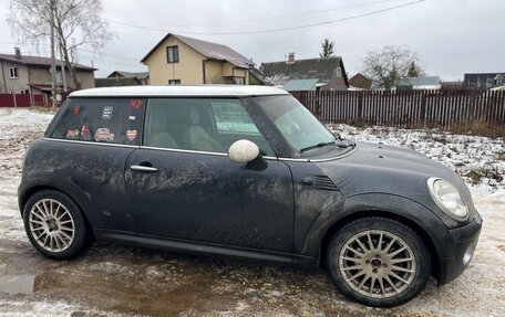 MINI Hatch, 2006 год, 350 000 рублей, 2 фотография