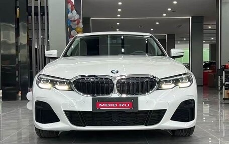 BMW 3 серия, 2022 год, 2 800 000 рублей, 4 фотография