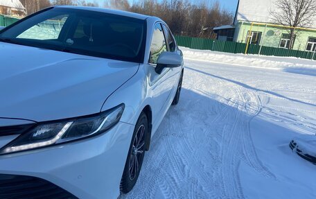 Toyota Camry, 2018 год, 2 500 000 рублей, 13 фотография