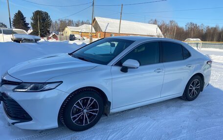 Toyota Camry, 2018 год, 2 500 000 рублей, 12 фотография