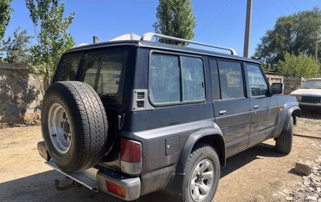 Nissan Patrol, 1993 год, 1 350 000 рублей, 2 фотография