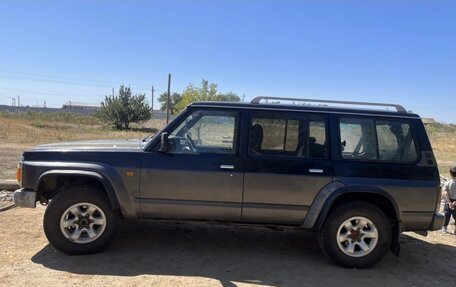 Nissan Patrol, 1993 год, 1 350 000 рублей, 4 фотография