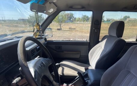 Nissan Patrol, 1993 год, 1 350 000 рублей, 3 фотография