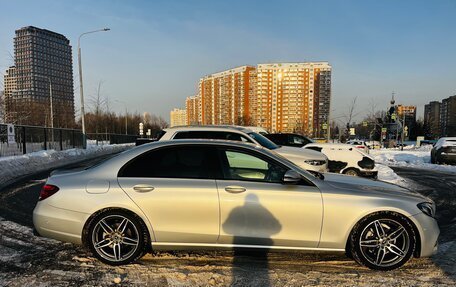 Mercedes-Benz E-Класс, 2019 год, 3 150 000 рублей, 10 фотография