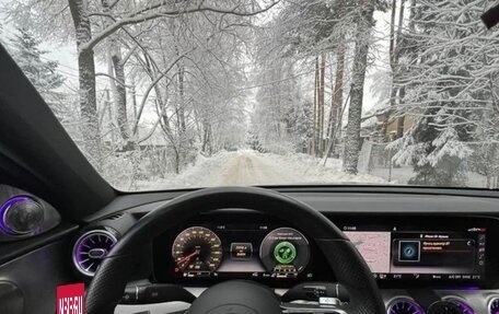 Mercedes-Benz E-Класс, 2019 год, 3 150 000 рублей, 6 фотография