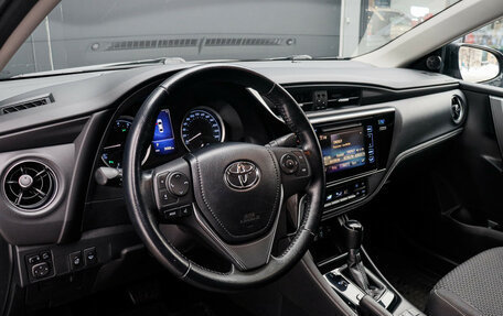 Toyota Corolla, 2016 год, 1 899 000 рублей, 9 фотография