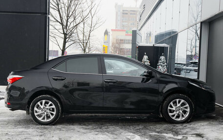 Toyota Corolla, 2016 год, 1 899 000 рублей, 4 фотография