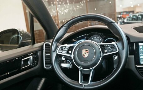 Porsche Cayenne III, 2021 год, 8 080 000 рублей, 10 фотография