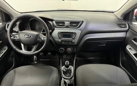 KIA Rio III рестайлинг, 2014 год, 845 000 рублей, 10 фотография