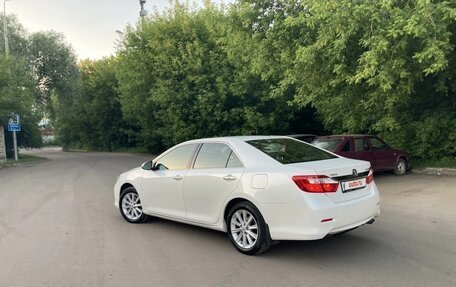 Toyota Camry, 2013 год, 1 420 000 рублей, 4 фотография