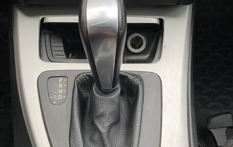 BMW 3 серия, 2010 год, 920 000 рублей, 13 фотография