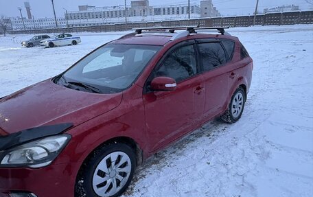 KIA cee'd I рестайлинг, 2011 год, 650 000 рублей, 3 фотография
