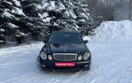 Mercedes-Benz E-Класс, 2002 год, 565 000 рублей, 3 фотография