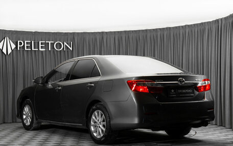 Toyota Camry, 2012 год, 1 490 000 рублей, 4 фотография