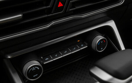 Geely Coolray I, 2025 год, 2 320 000 рублей, 19 фотография