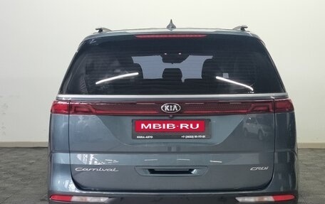 KIA Carnival, 2021 год, 3 900 000 рублей, 6 фотография