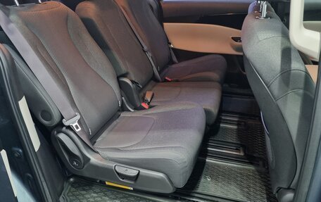 KIA Carnival, 2021 год, 3 900 000 рублей, 23 фотография