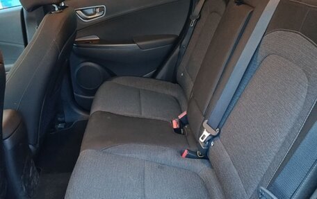 Hyundai Kona I, 2020 год, 2 600 000 рублей, 3 фотография