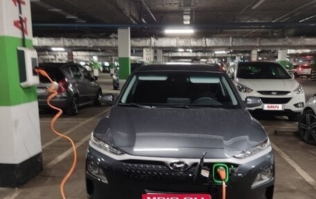 Hyundai Kona I, 2020 год, 2 600 000 рублей, 16 фотография