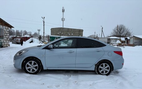 Hyundai Solaris II рестайлинг, 2012 год, 1 000 000 рублей, 8 фотография