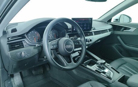 Audi A4, 2021 год, 2 899 000 рублей, 15 фотография