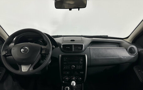 Nissan Terrano III, 2017 год, 1 299 000 рублей, 9 фотография