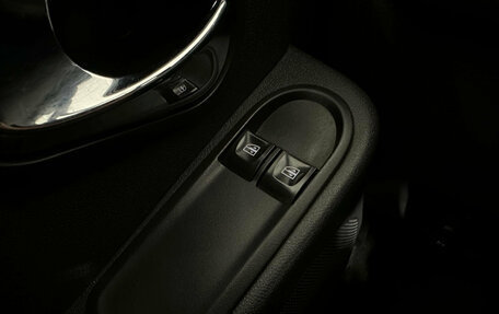 Nissan Terrano III, 2017 год, 1 299 000 рублей, 15 фотография