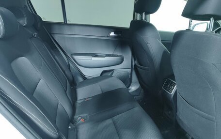 KIA Sportage IV рестайлинг, 2020 год, 2 399 000 рублей, 19 фотография