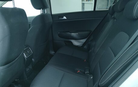 KIA Sportage IV рестайлинг, 2020 год, 2 399 000 рублей, 20 фотография