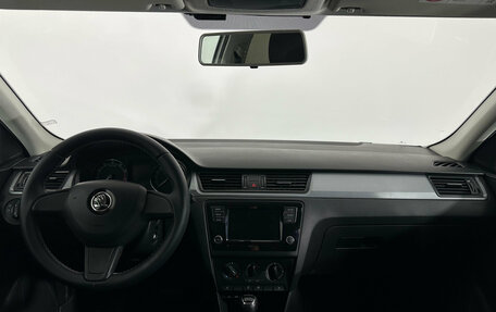 Skoda Rapid I, 2017 год, 1 475 000 рублей, 9 фотография