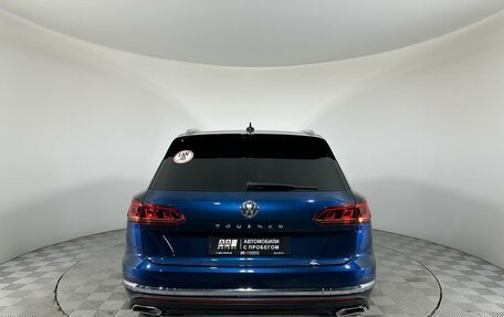 Volkswagen Touareg III, 2019 год, 6 399 000 рублей, 6 фотография