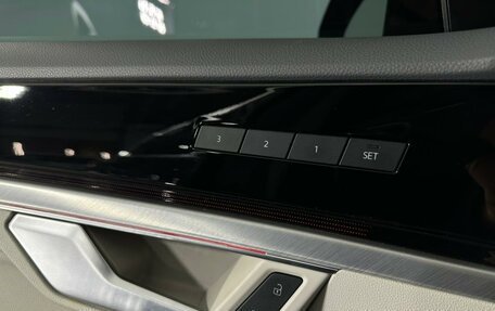 Volkswagen Touareg III, 2019 год, 6 399 000 рублей, 10 фотография