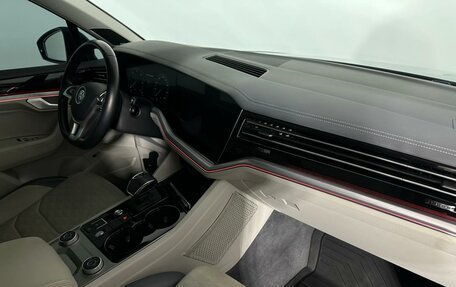 Volkswagen Touareg III, 2019 год, 6 399 000 рублей, 24 фотография