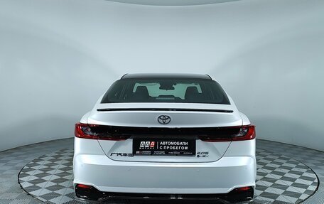 Toyota Camry, 2025 год, 4 679 000 рублей, 6 фотография