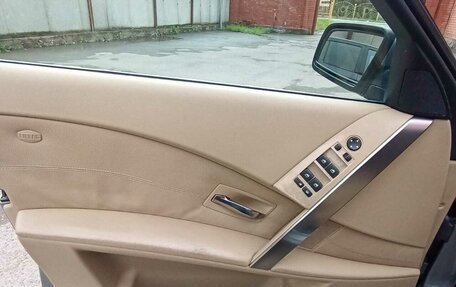 BMW 5 серия, 2003 год, 1 200 000 рублей, 15 фотография