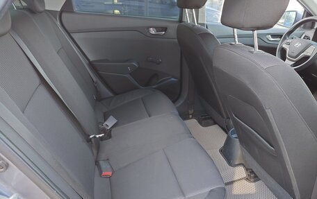 Hyundai Solaris II рестайлинг, 2017 год, 1 150 000 рублей, 13 фотография