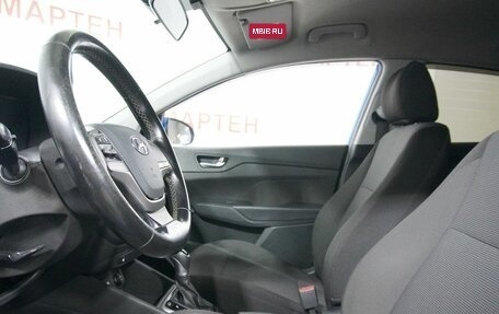 Hyundai Solaris II рестайлинг, 2019 год, 1 354 000 рублей, 9 фотография