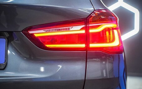 BMW X1, 2018 год, 2 100 000 рублей, 23 фотография