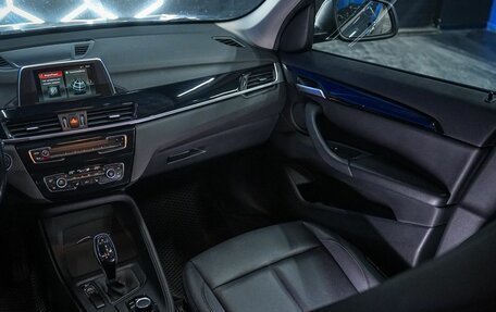 BMW X1, 2018 год, 2 100 000 рублей, 32 фотография