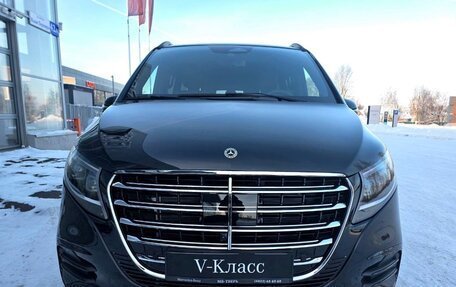 Mercedes-Benz V-Класс, 2024 год, 14 490 000 рублей, 8 фотография