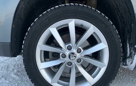 Skoda Yeti I рестайлинг, 2015 год, 1 453 000 рублей, 10 фотография