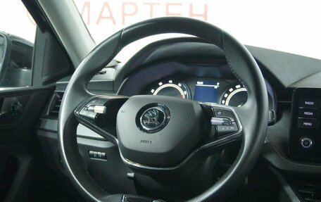 Skoda Rapid II, 2022 год, 1 715 000 рублей, 16 фотография