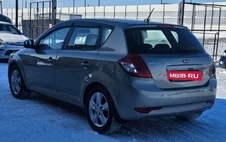 KIA cee'd I рестайлинг, 2011 год, 869 990 рублей, 4 фотография