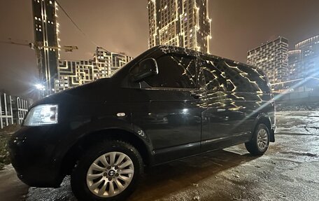 Volkswagen Caravelle T5, 2008 год, 1 690 000 рублей, 4 фотография