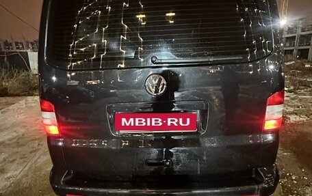 Volkswagen Caravelle T5, 2008 год, 1 690 000 рублей, 3 фотография