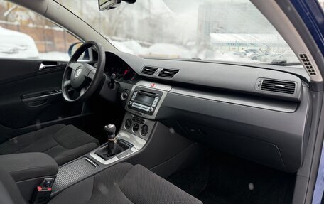 Volkswagen Passat B6, 2006 год, 715 000 рублей, 12 фотография