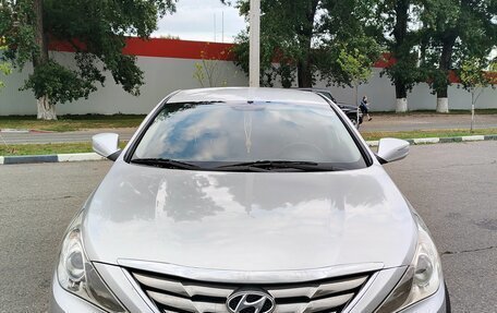 Hyundai Sonata VI, 2010 год, 1 230 000 рублей, 6 фотография