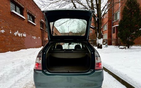 Toyota Prius, 2005 год, 450 000 рублей, 11 фотография