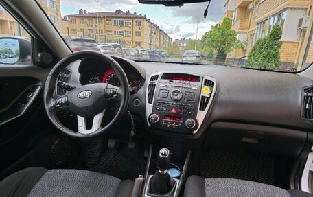 KIA cee'd I рестайлинг, 2011 год, 860 000 рублей, 4 фотография